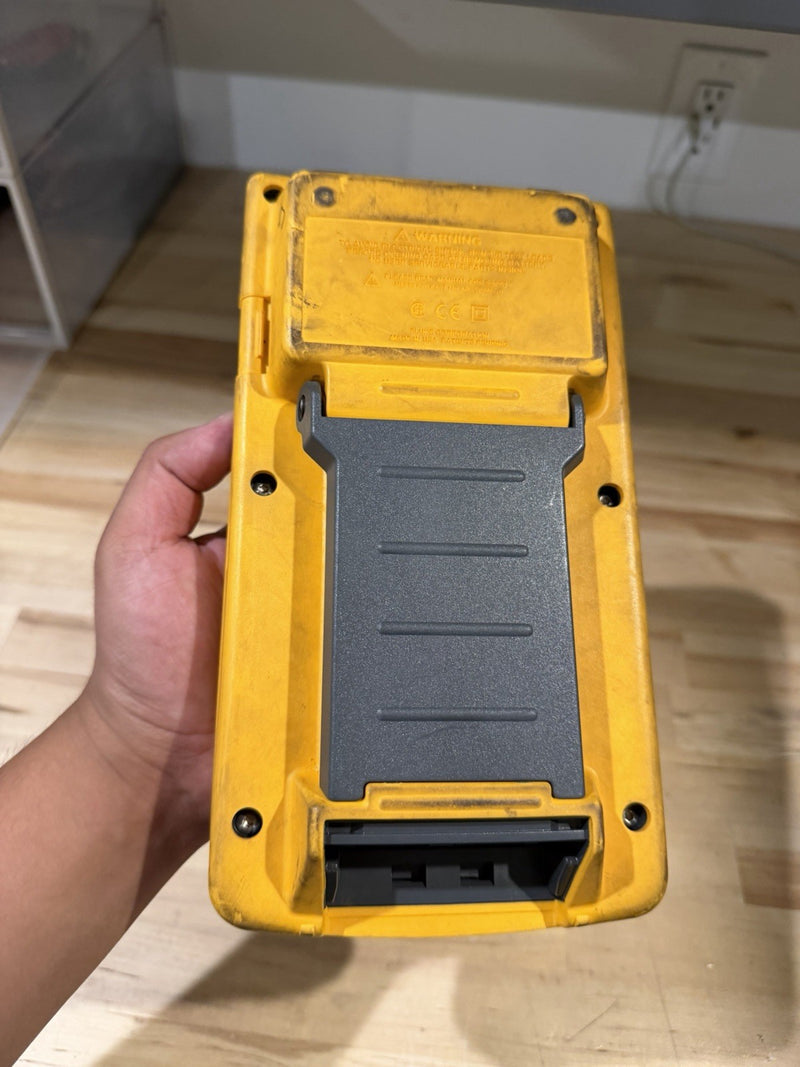 FLUKE 744 DOCUMENTING PRCESS CALIBRATOR FOR PARTS