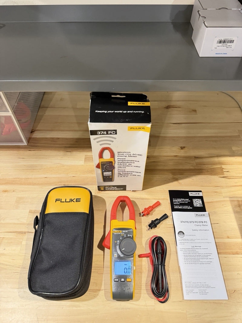 FLUKE 374 FC TRMS CLAMP METER WITH LEADS & CLIPS TESTED