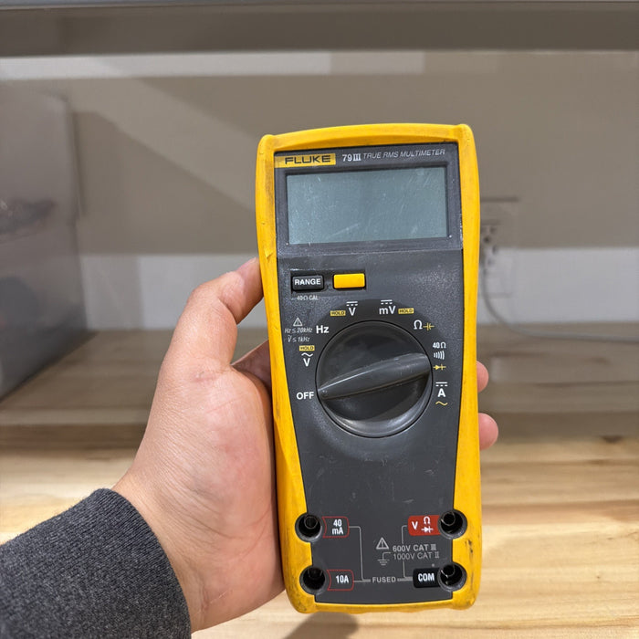FLUKE 79 III TRUE RMS DIGITAL MULTIMETER W/ LEADS & CLIPS (TESTED) SHIPS FAST