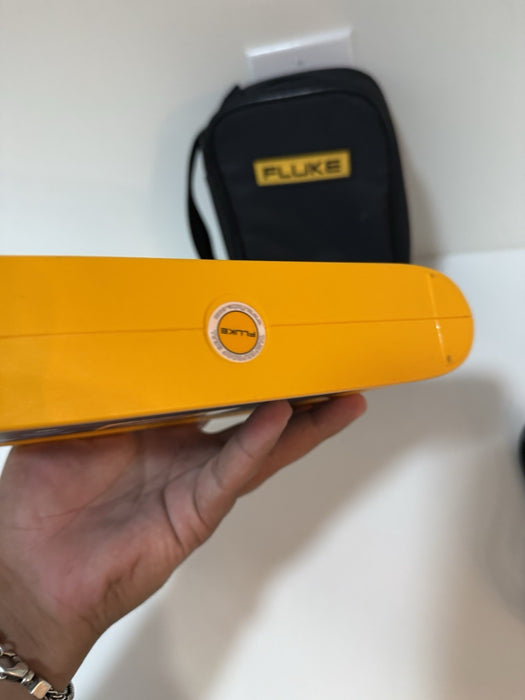 FLUKE BIOMEDICAL PROSIM 2 VITAL SIGNS SIMULATOR WITH CHARGEE CALIBRATED 2025