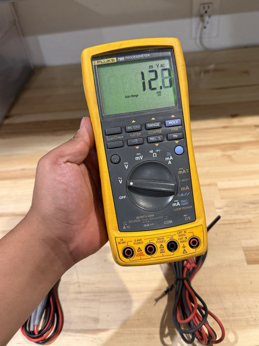 FLUKE 789 PROCESS METER (PARTS ONLY) FOR PARTS