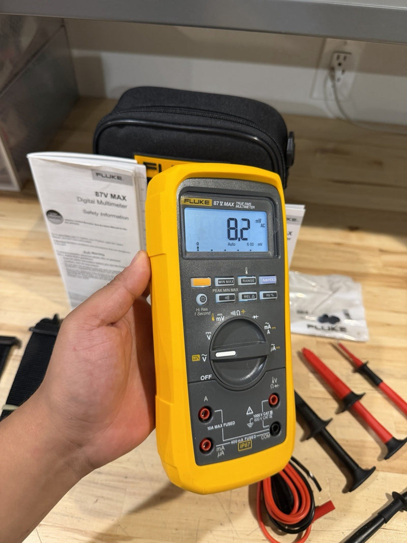 FLUKE 87V MAX TRUE RMS MULTIMETER KIT (FREE SHIPPING) NEW