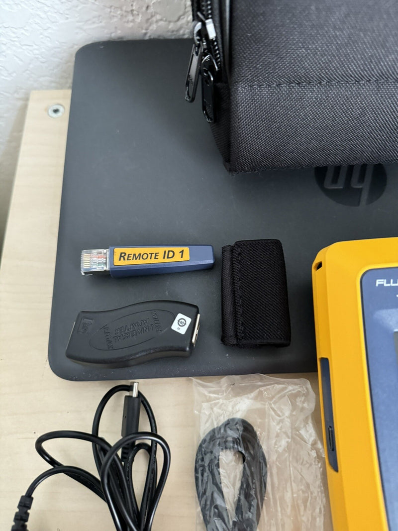 FLUKE NETWORKS LIQ-100 LINKIQ CABLE & NETWORK TESTER 10BASE-T REMOTE ID 1