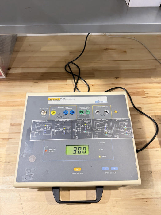 FLUKE BIOMEDICAL RF303 ELECTROSURGERY ANALYZER TESTED