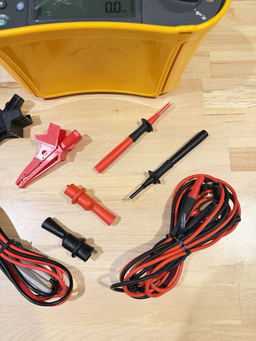 FLUKE 1653 MULTIFUNCTION INSTALLATION TESTER WITH ACCESSORIES