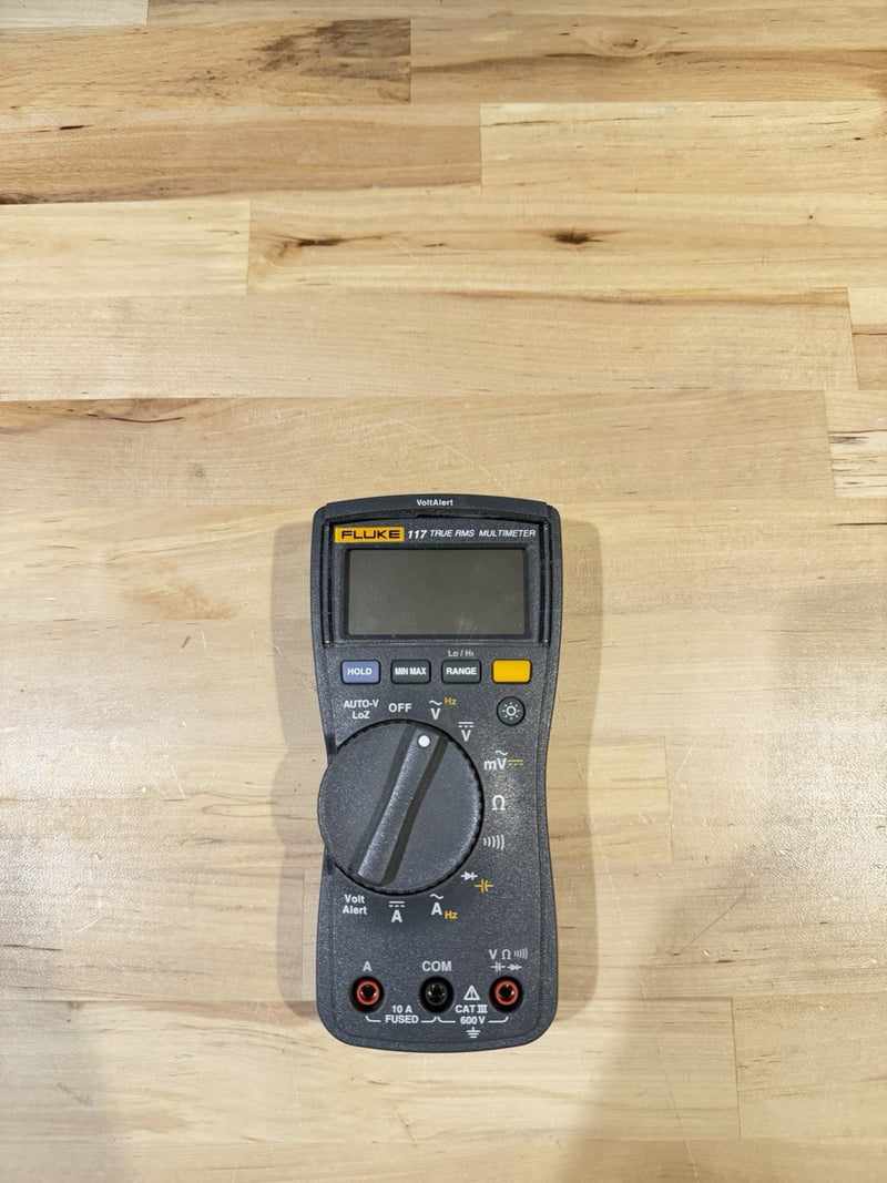 FLUKE 117 TRUE RMS MULTIMETER FOR PARTS