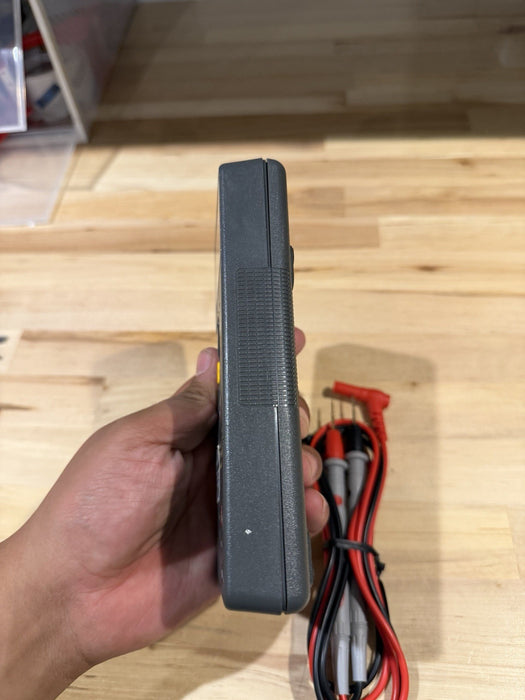 FLUKE 70 III MULTIMETER W/ LEADS (TESTED) SHIPS FAST