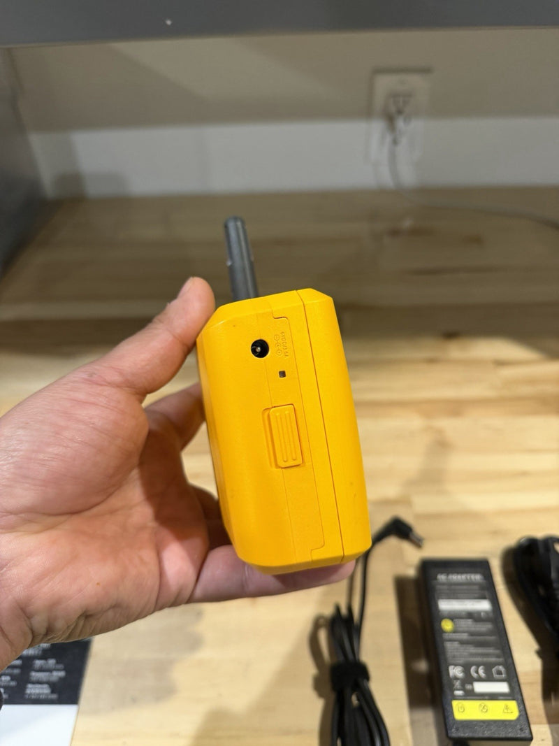 FLUKE BIOMEDICAL SPOT LIGHT SPO2 FUNCTIONAL TESTER WITH CHARGER