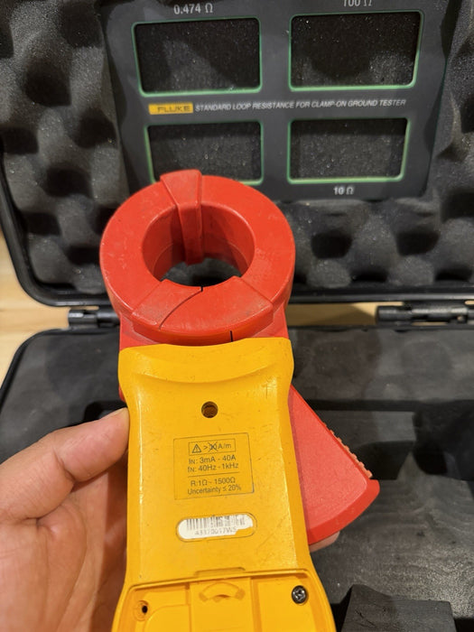 FLUKE 1630-2 FC EARTH GROUND CLAMP METER TESTED