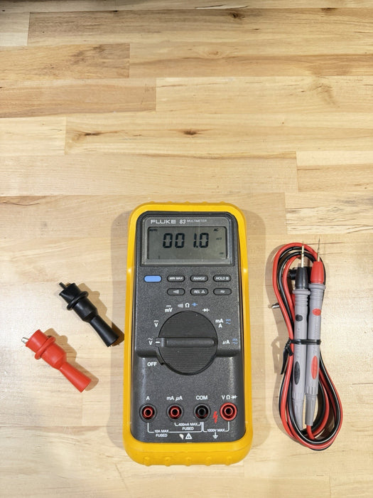 FLUKE 83 MULTIMETER W/ LEADS & CLIPS (TESTED) SHIPS FAST