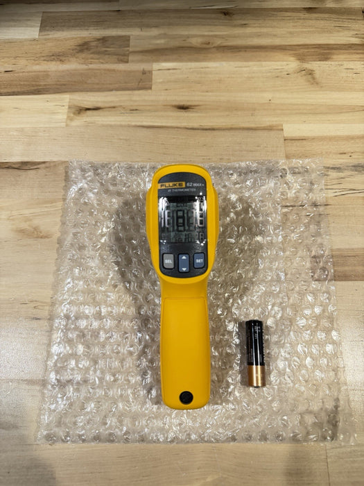 FLUKE 62 MAX INFRARED THERMOMETER NEW
