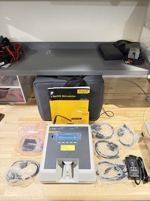 FLUKE INDEX 2 SPO2 SIMULATOR W/ ACCESSORIES (TESTED) SHIPS FREE