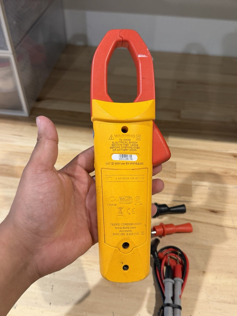 FLUKE 337 TRUE RMS AC/DC CLAMP METER W /LEADS & BAG - FREE SHIPPING