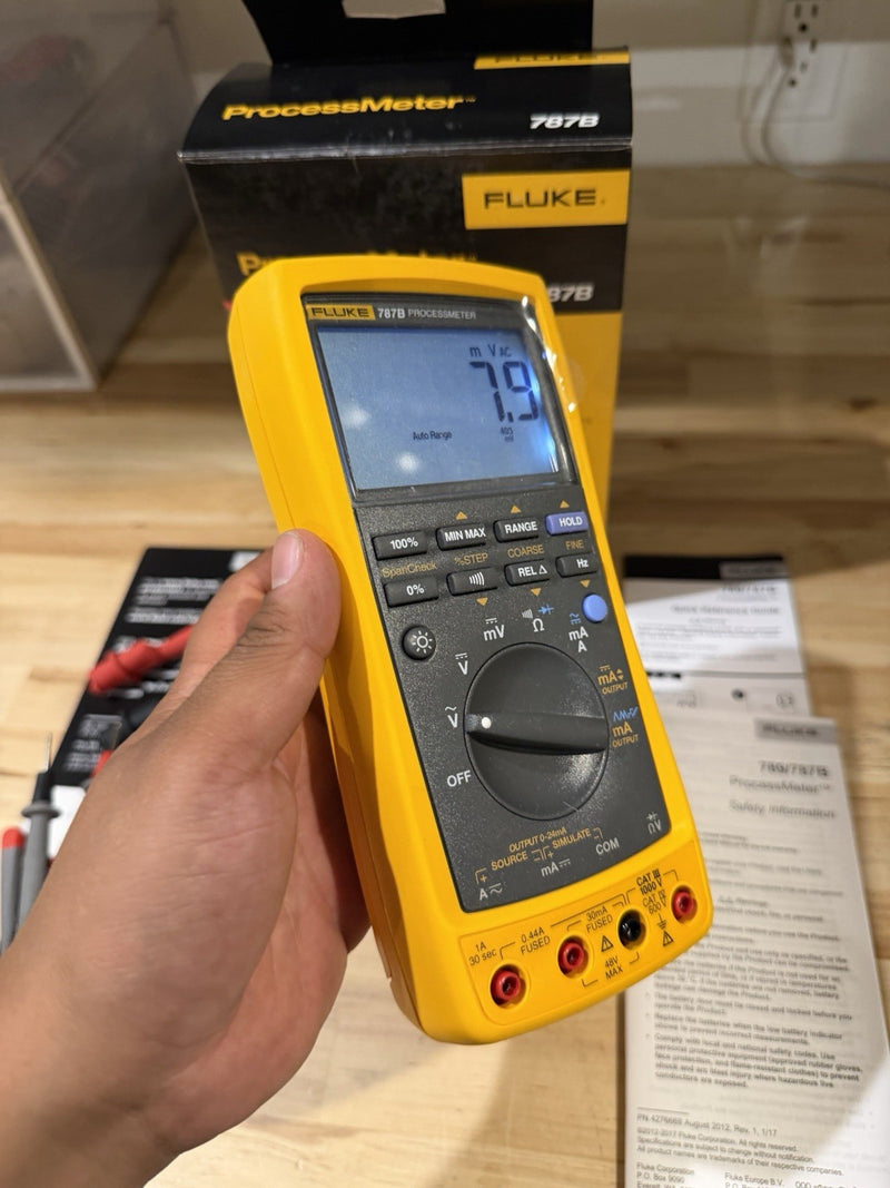 FLUKE 787B PROCESS METER TESTED