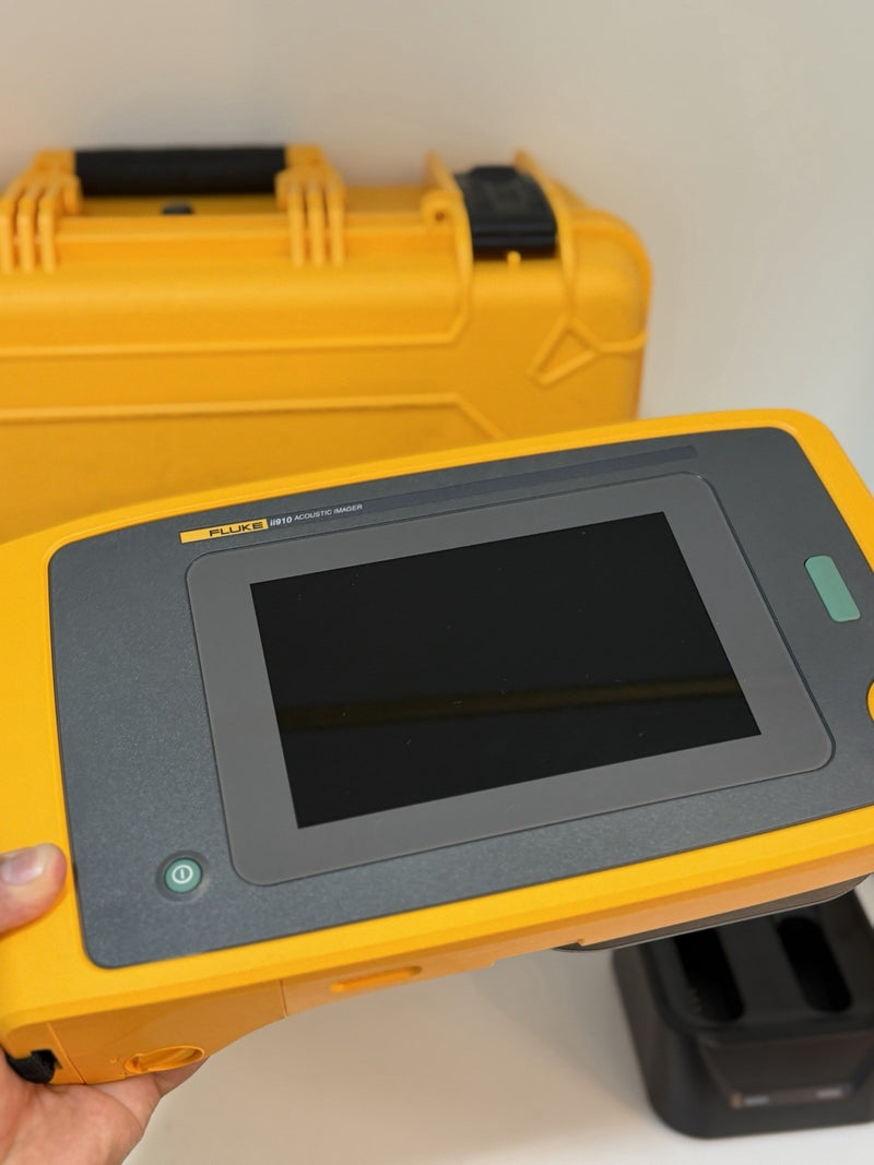FLUKE ii910 ACOUSTIC IMAGER KIT W/ ACCESSORIES FREE SHIPPING (TESTED)
