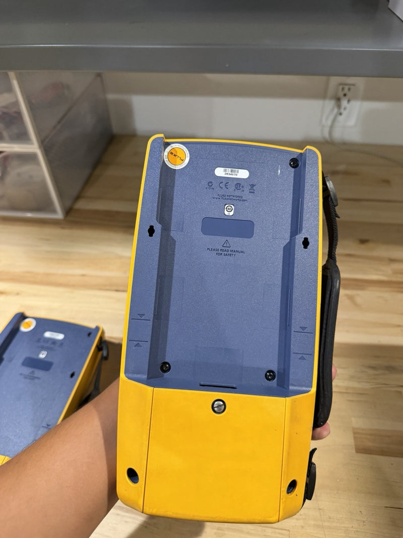 FLUKE NETWORKS VERSIV MAINFRAME & REMOTE WITH CHARGER