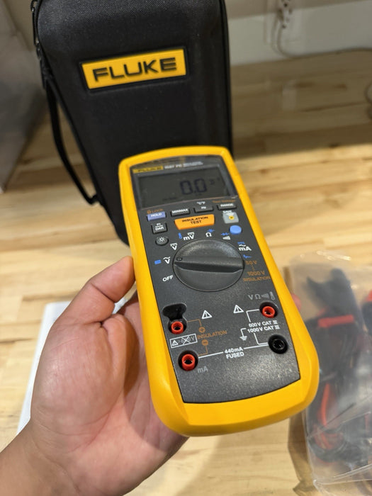 FLUKE 1587 FC 2 IN 1 HANDHELD DIGITAL INSULATION MULTIMETER