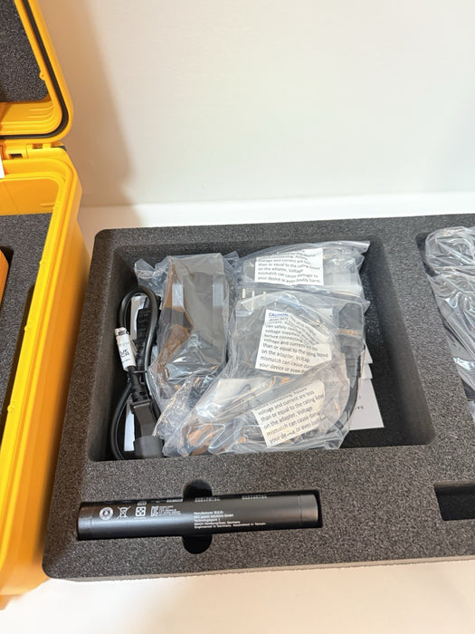 FLUKE ii500 ACOUSTIC IMAGER (NEW FACTORY SEALED) MFD-2024 (CALIBRATED 2024) NEW