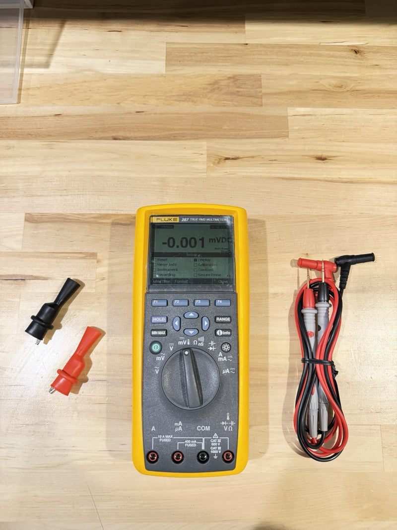 FLUKE 287 TRUE RMS ELECTRONIC LOGGING DIGITAL MULTIMETER WITH LEADS & CLIPS
