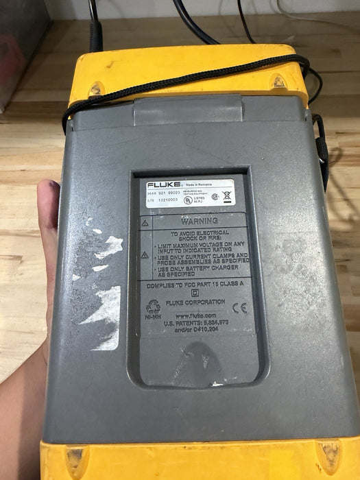 FLUKE 196C SCOPEMETER COLOR 100MHZ 1GS/S TESTED