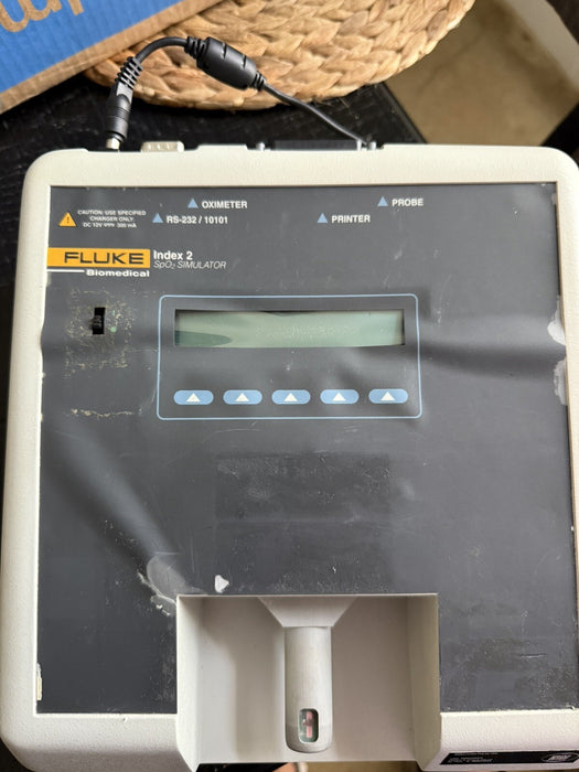 FLUKE BIOMEDICAL INDEX 2 SPO2 SIMULATOR W BAG & CHARGER