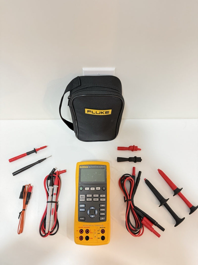 FLUKE 724 TEMPERATURE CALIBRATOR METER WITH ACCESSORIES
