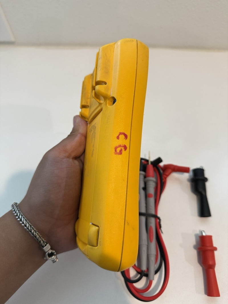 FLUKE 77-IV MULTIMETER WITH LEAD SET & CLIPS TESTED