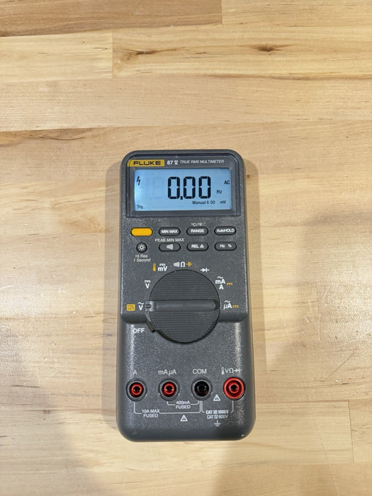 FLUKE 87V TRUE RMS MULTIMETER (PARTS ONLY) FOR PARTS - SHIPS FAST