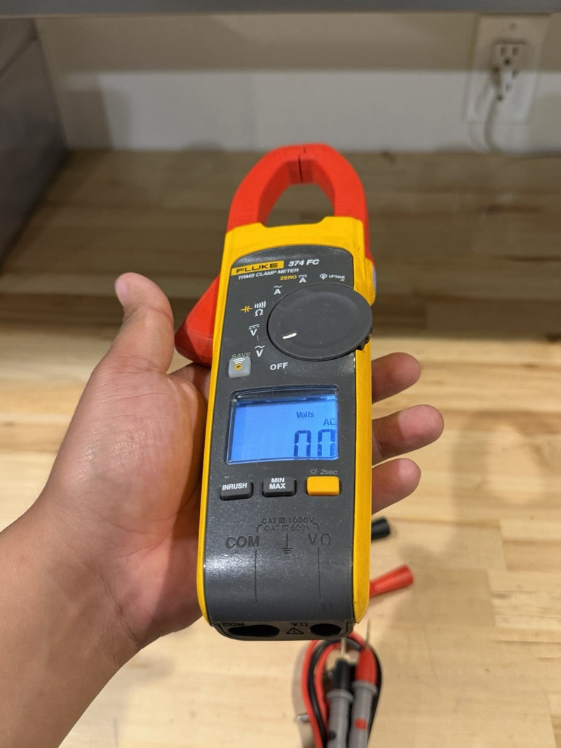 FLUKE 374 FC TRMS CLAMP METER WITH LEADS & CLIPS TESTED