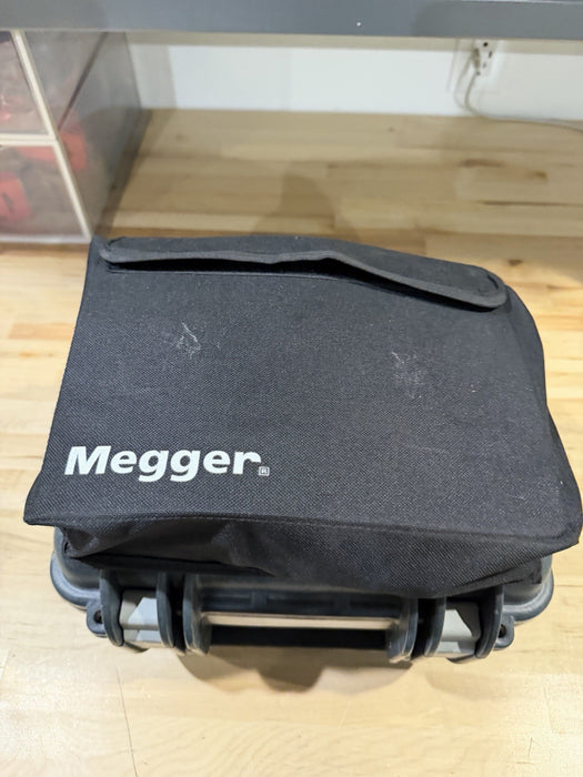MEGGER DLRO10HD DIGITAL LOW RESISTANCE OHMETER W/ PROBES & CHARGER (TESTED)