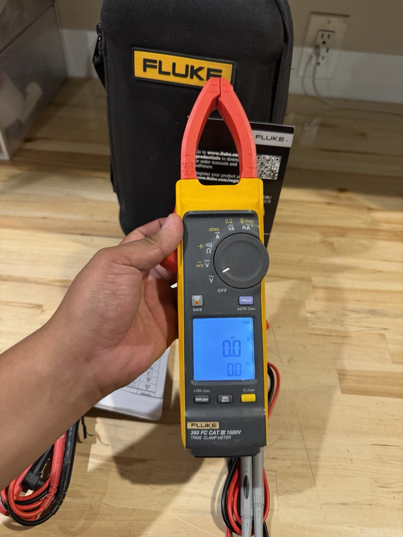 FLUKE 393 FC CAT III 1500V TRMS CLAMP METER W/LEADS TESTED
