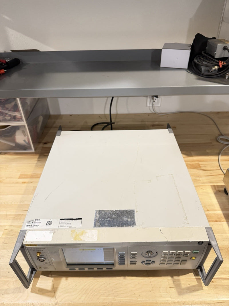 FLUKE 9610A/AF RF REFERENCE SOURCE (PARTS ONLY) FOR PARTS - FREE SHIPPING