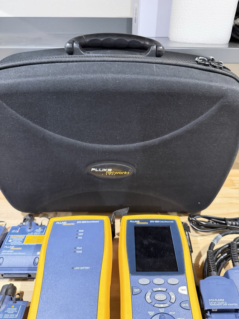 FLUKE NETWORKS DTX-1800 CABLE ANALYZER WITHDTX-SFM2 DTX-MFM2 DTX-PLA002 TESTED