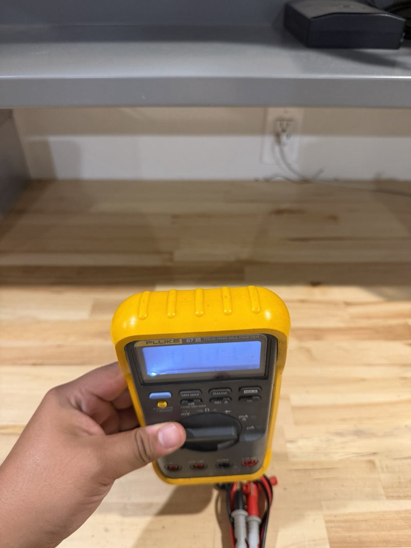 FLUKE 87 III TRUE RMS MULTIMETER W/LEADS & CLIPS - SHIPS FAST #3