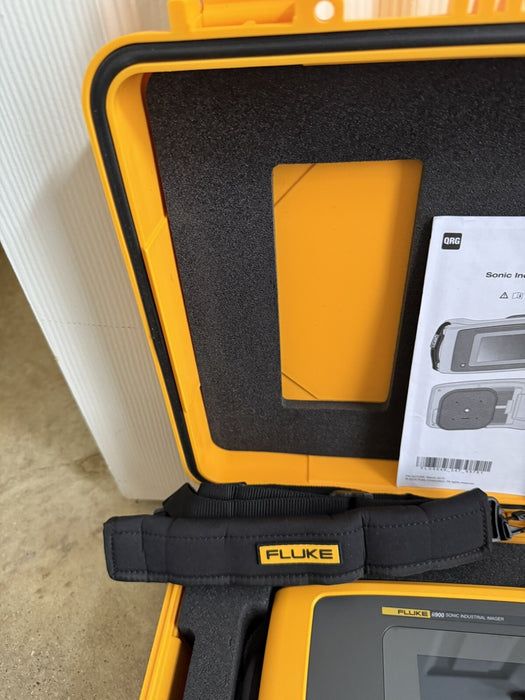 FLUKE II900 INDUSTRIAL ACOUSTIC IMAGER WITH BATTERIE & CHARGER