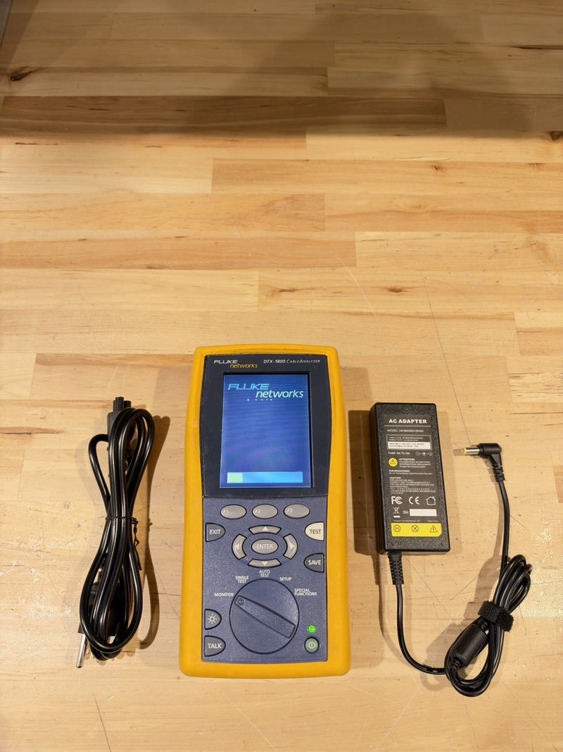 FLUKE NETWORKS DTX-1800 MAINFRAME & W/ CHARGER (PARTS ONLY) FOR PARTS