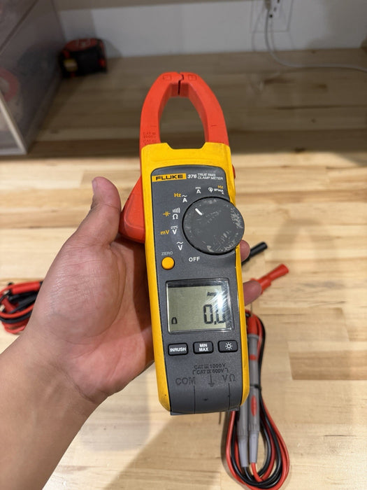 FLUKE 376 AC/DC TRUE RMS WIRELESS CLAMP METER W /LEADS & CLIPS -SHIPS FAST