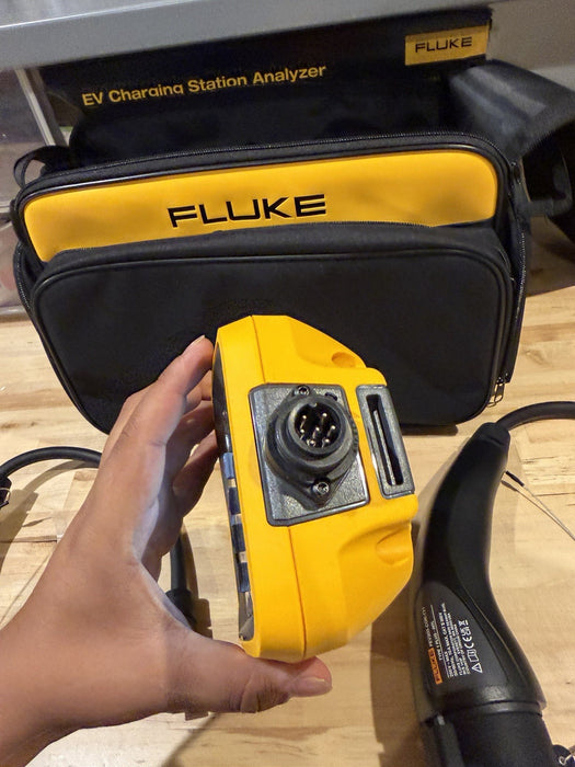 FLUKE FEV150/TY1/TSL EV CHARGING STATION ANALYZER KIT (NEW FACTORY SEALED) NEW