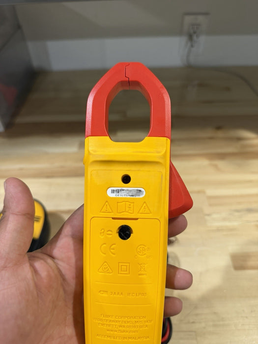 FLUKE 324 TRUE-RMS CLAMP METER W/ LEADS & CASE - SHIPS FAST