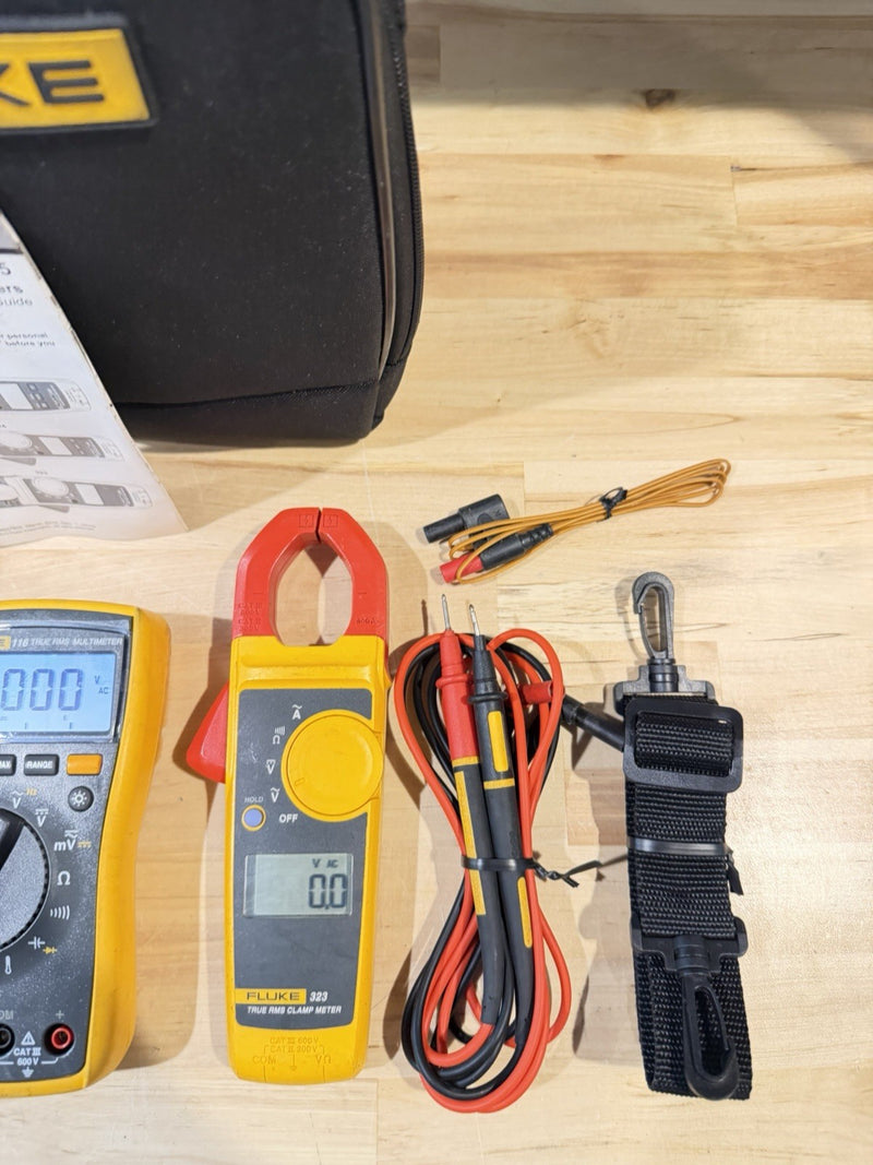 FLUKE 116/323 HVAC MULTIMETER COMBO KIT WITH ACCESSORIES TESTED