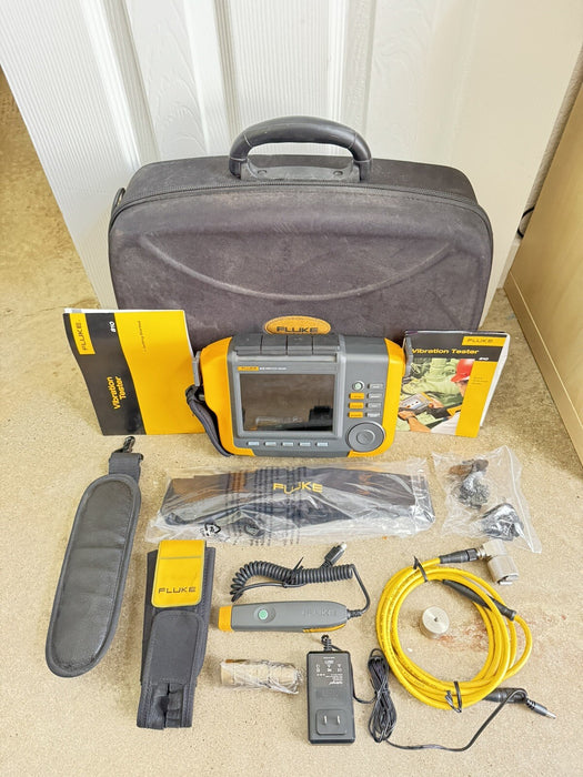 FLUKE 810 VIBRATION TESTER WITH TACHOMETER & TRIAXIAL ACCELEROMETER & CASE