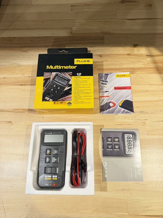FLUKE 12 DIGITAL MULTIMETER (NEW FACTORY SEALED) SHIPS FAST (RARE)