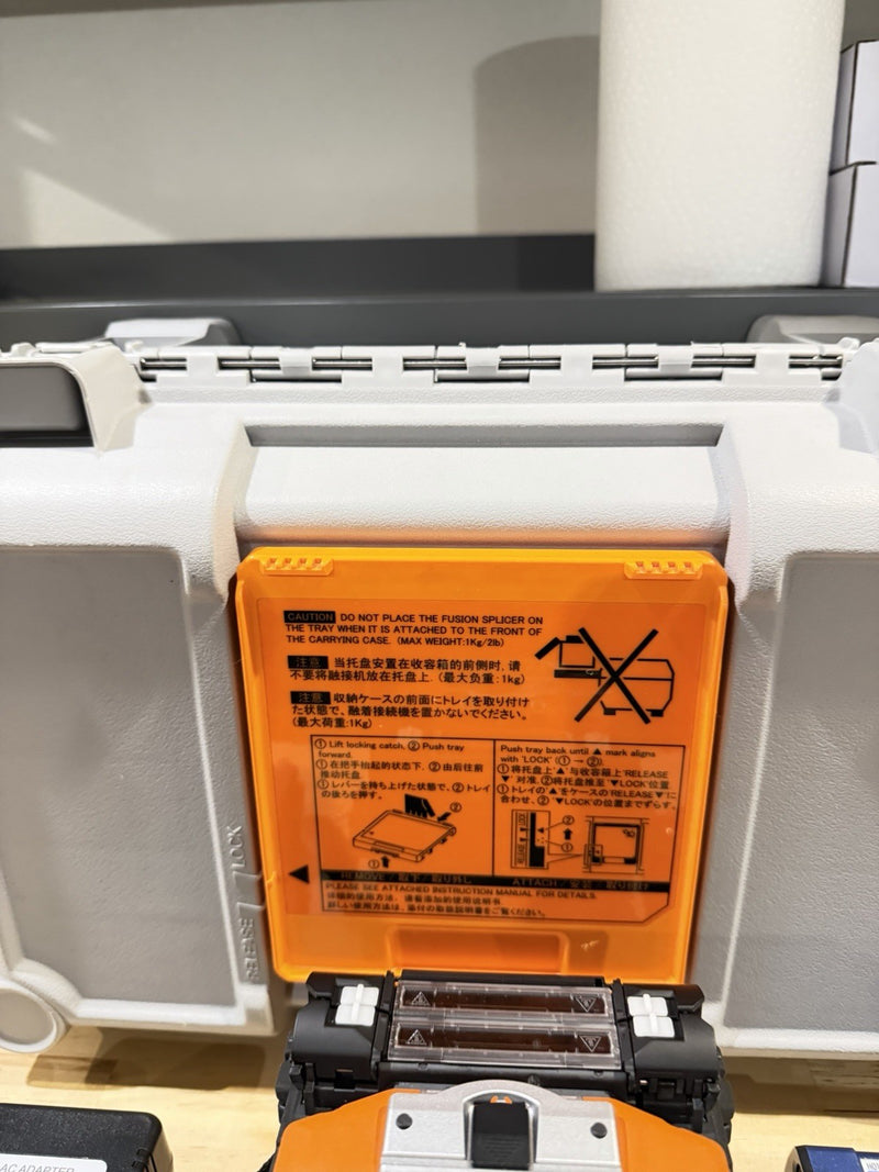 SUMITOMO ELECTRIC TYPE-Q101-M12 MASS FUSION SPLICER TESTED
