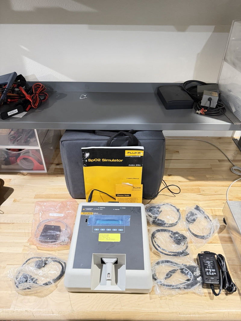 FLUKE INDEX 2 SPO2 SIMULATOR W/ ACCESSORIES (TESTED) SHIPS FREE