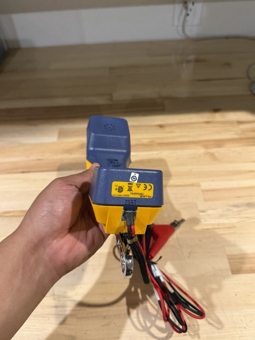 FLUKE NETWORKS TS 19 TELEPHONE TEST SET (TESTED)