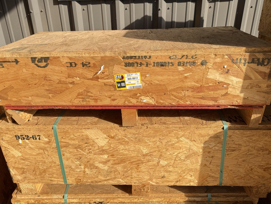 CAT 305-0617 ENGINE CYLINDER HEAD (NEW SEALED) - GENUINE OEM / SHIPS FREE