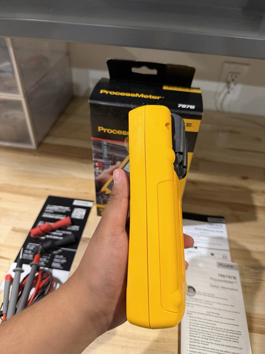 FLUKE 787B PROCESS METER TESTED