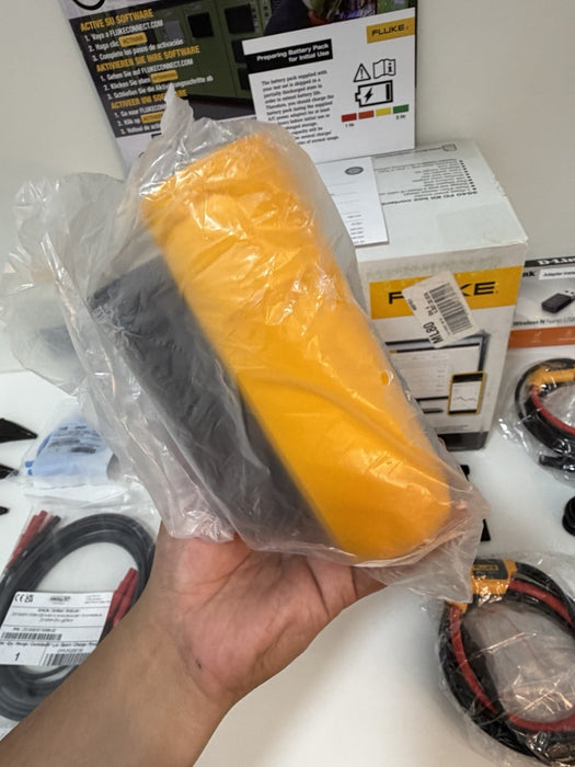 FLUKE 3540 FC 3-PHASE POWER MONITOR KIT (NEW FACTORY SEALED) FREE SHIPPING