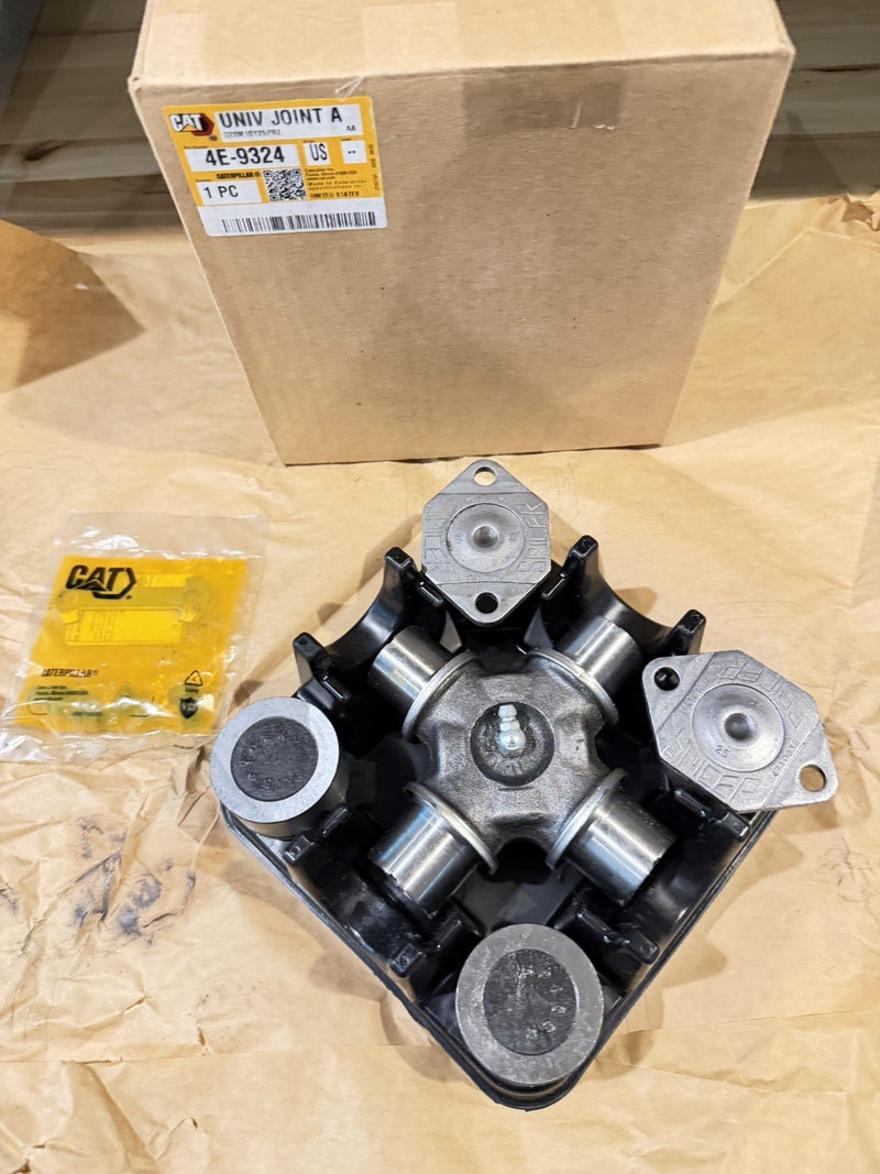 CAT 4E-9324 UNIVERSAL JOINT ASSEMBLY (NEW FACTORY SEALED) FREE SHIPPING