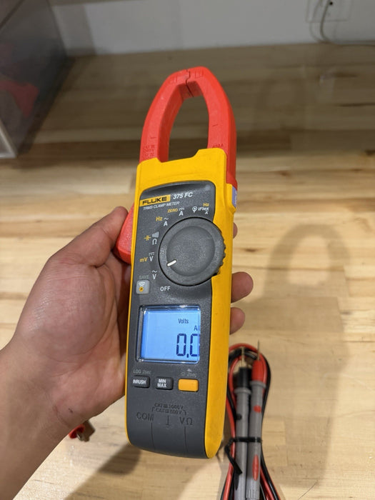 FLUKE 375FC TRMS CLAMP METER W/ LEADS & CLIPS (SHIPS FAST)
